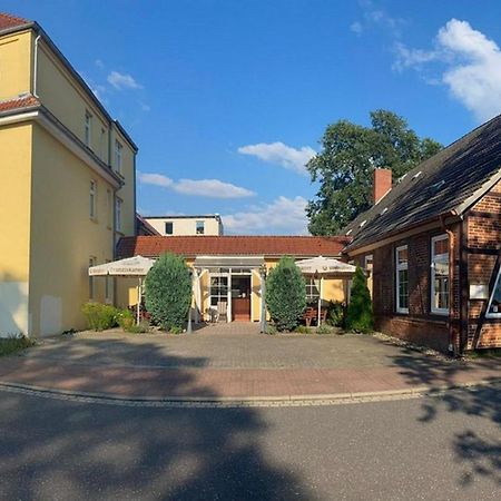 Hotel Boizenburger Hof Exteriör bild