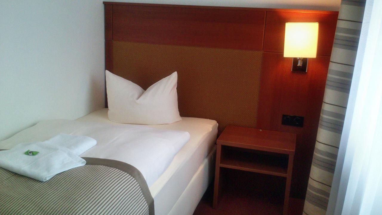 Hotel Boizenburger Hof Rum bild